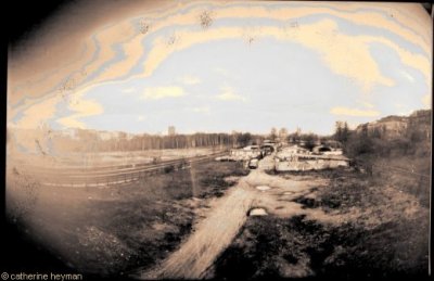 Pinhole, Berlin camera obscura, D'un cot� du pont langenscheidtstrass..